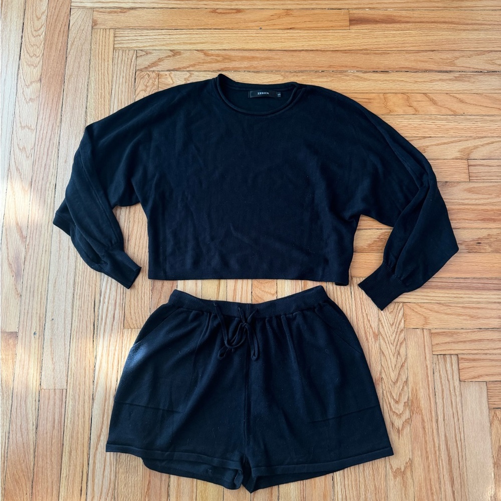 Zesica Women’s Black Long Sleeve Top and Shorts Set